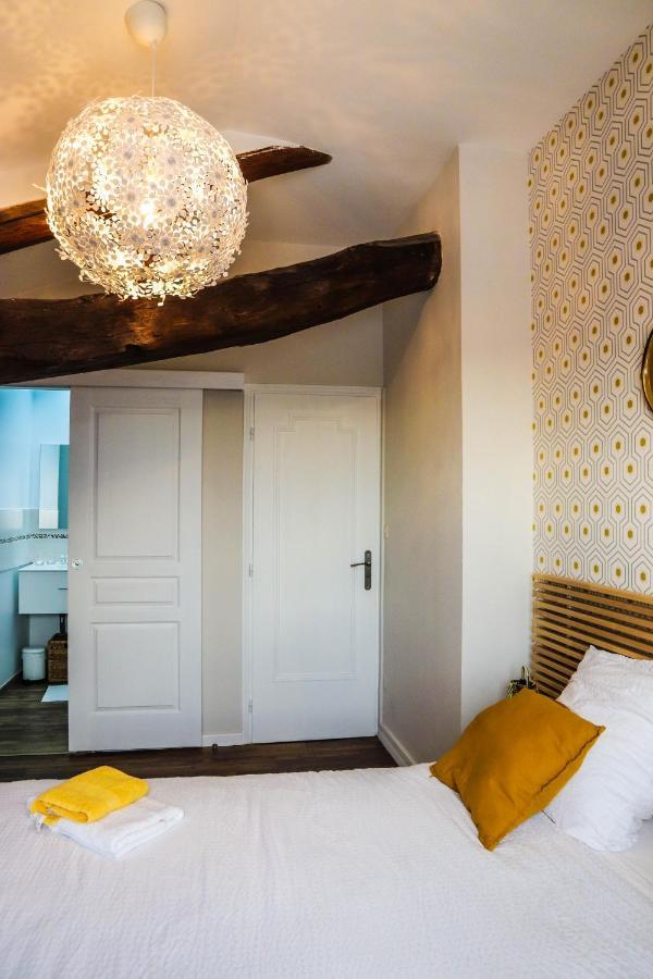 "Les Peyres" Hotel Lamothe-Landerron Екстериор снимка